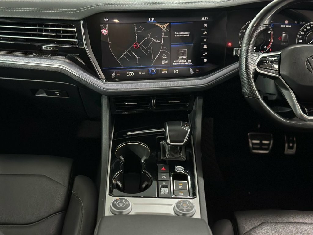 Volkswagen Touareg Black Edition Blue #19