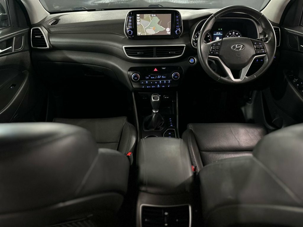Hyundai Tucson 1.6L Premium Black #3