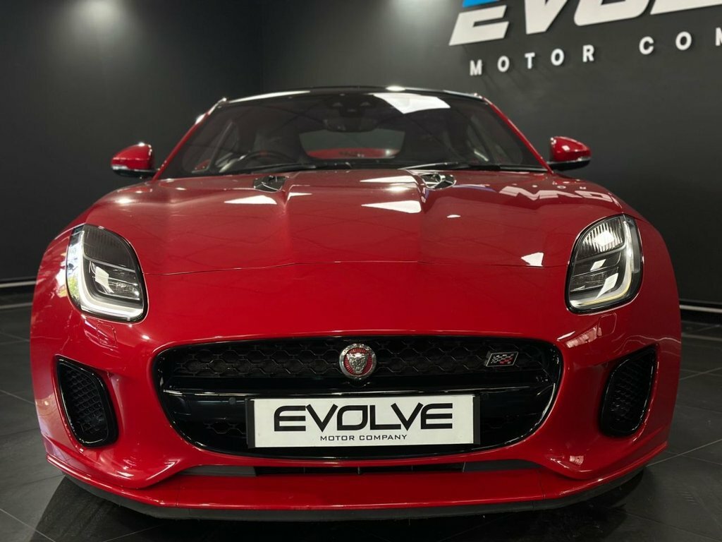 Jaguar F-Type 2L Chequered Flag AE20NJJ Red #4