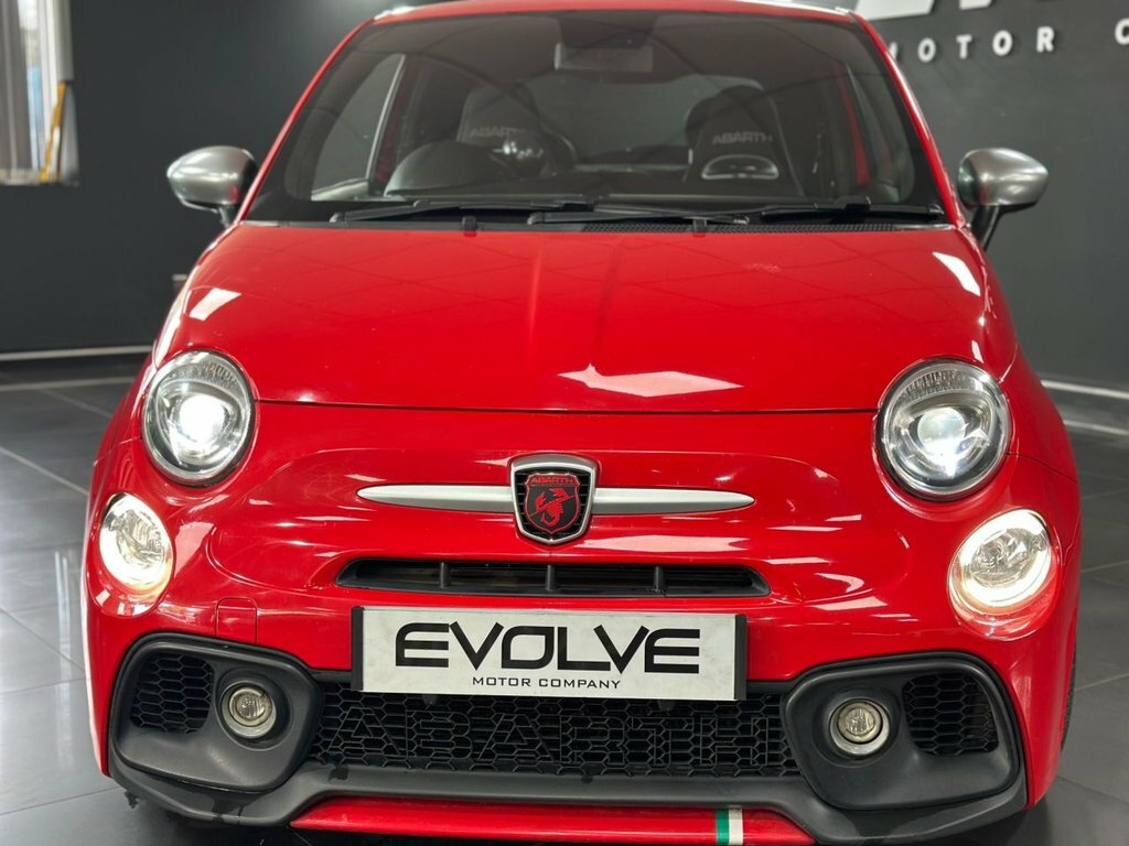 Abarth 595 1.4L Turismo 70Th YP69BLK Red #4