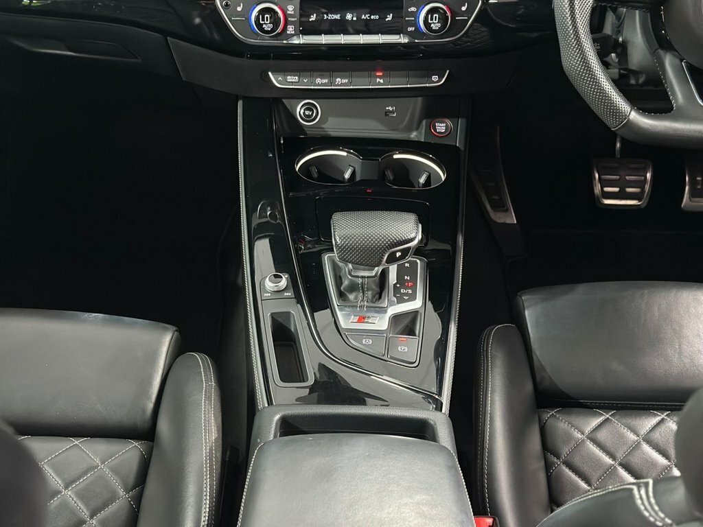 Audi S4 Avant Tdi Black #24