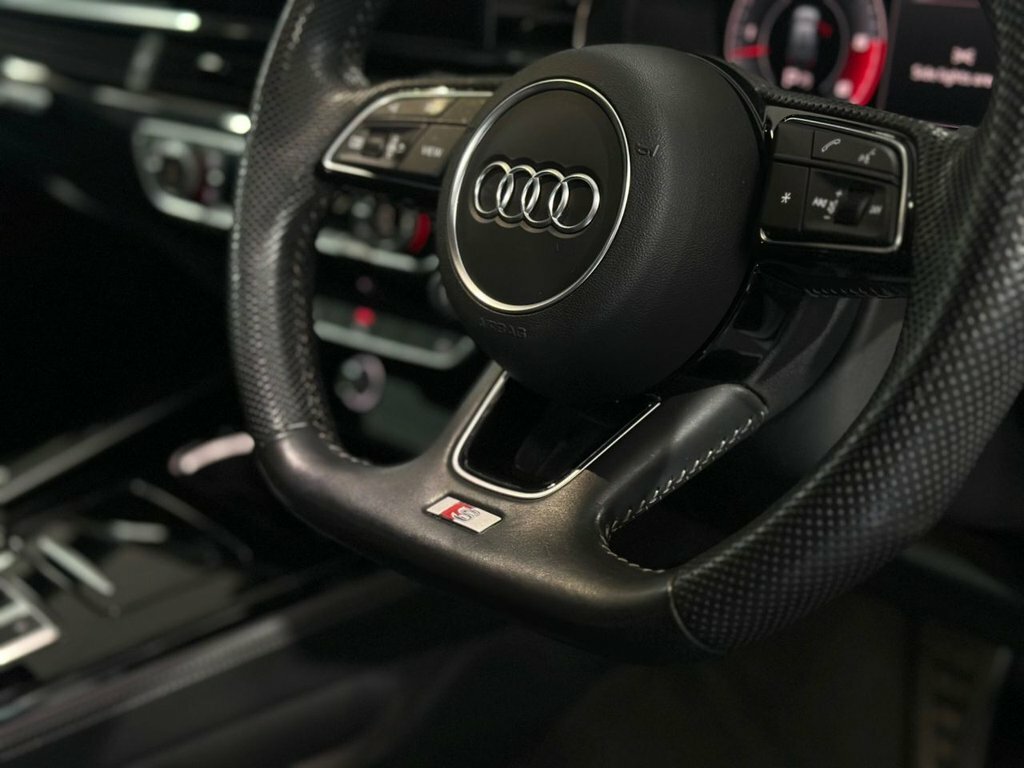 Audi S4 Avant Tdi Black #20