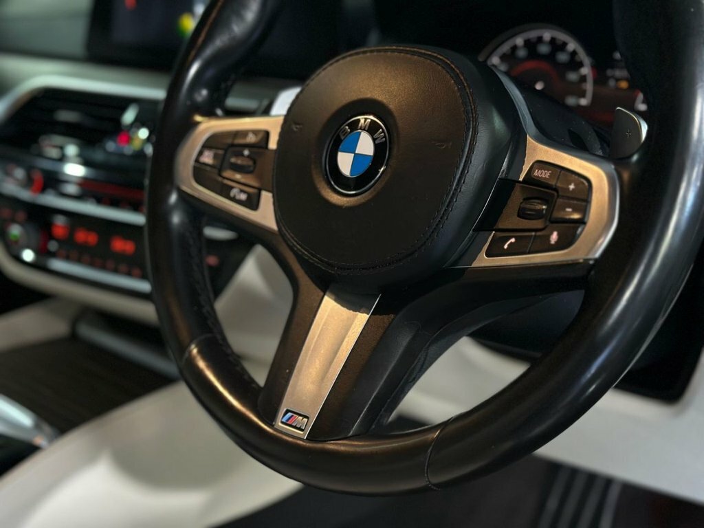 BMW 5 Series 2.0 520D M Sport Xdrive Euro 6 Ss #19