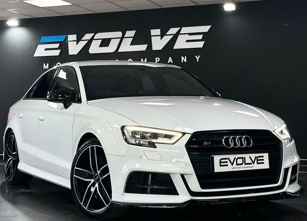 Audi S3 2L Black Edition White