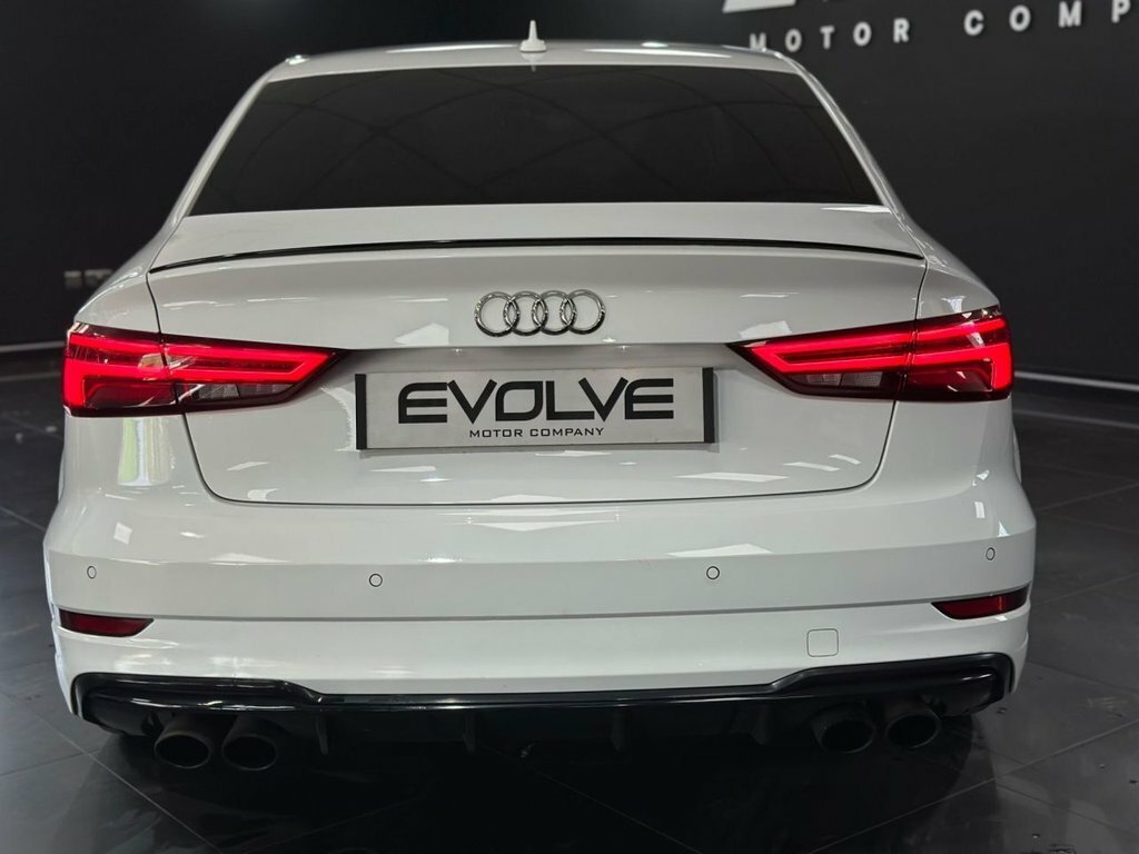 Audi S3 2L Black Edition White #5