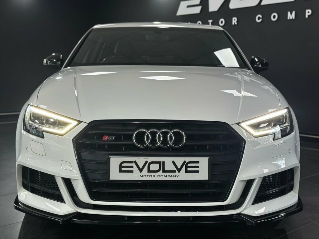 Audi S3 2L Black Edition White #4