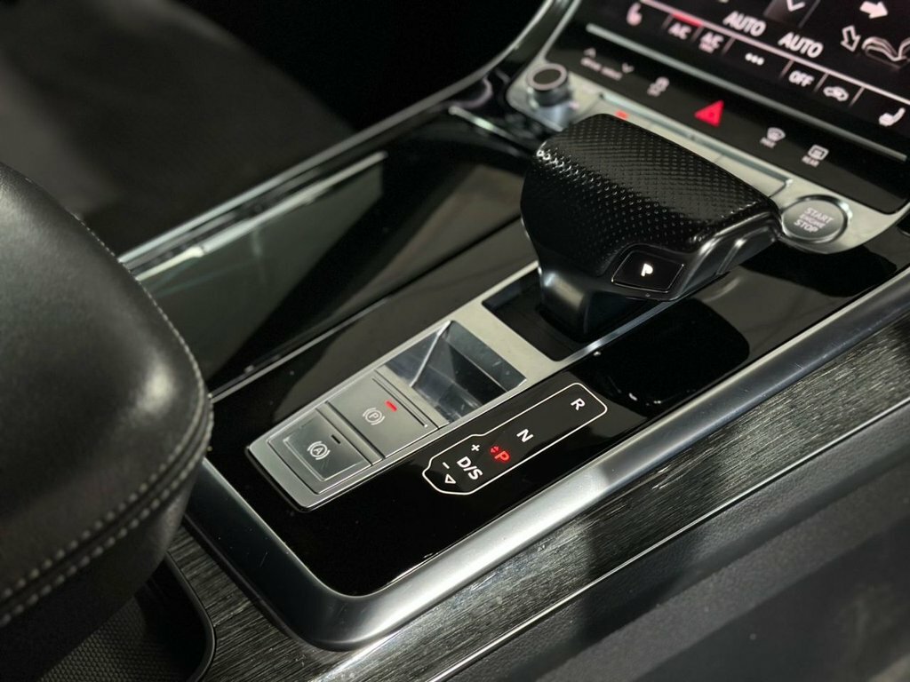Audi Q8  Black #23