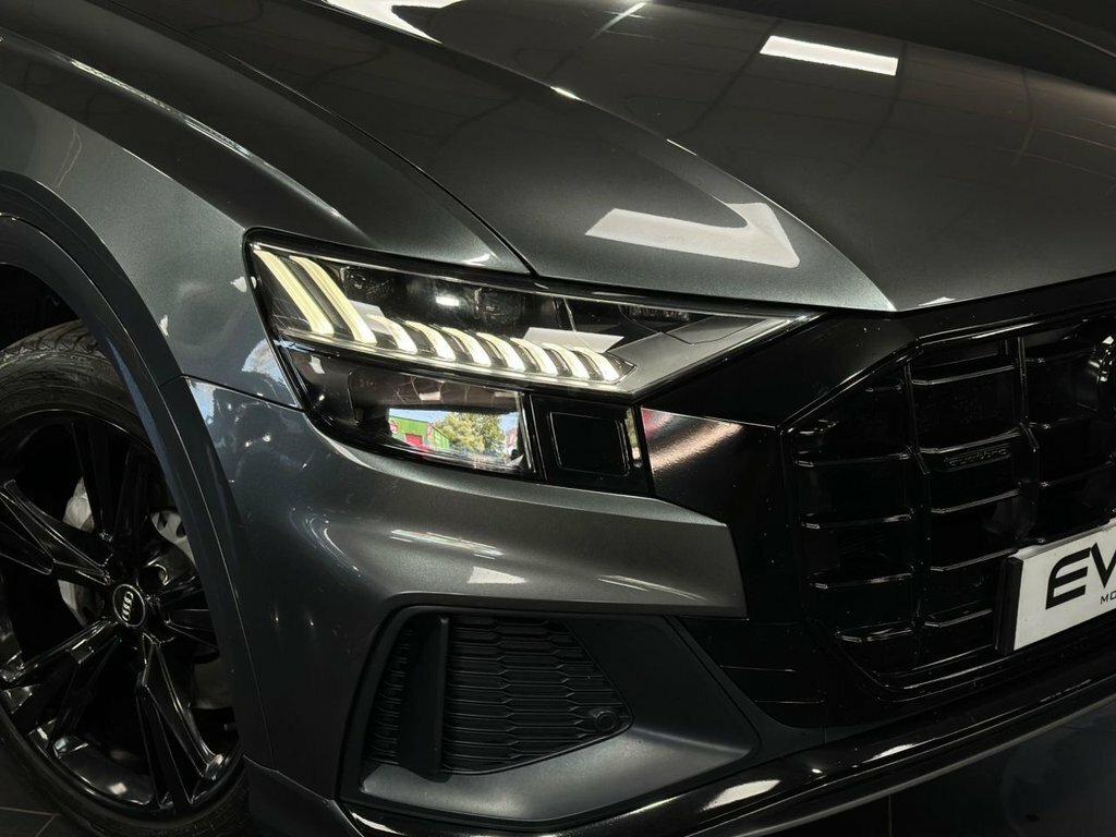 Audi Q8  Black #15
