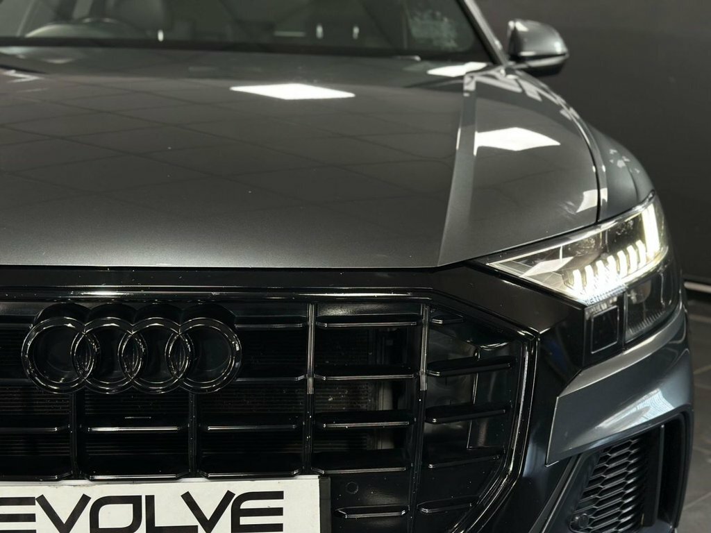 Audi Q8 3L S Line Grey #6