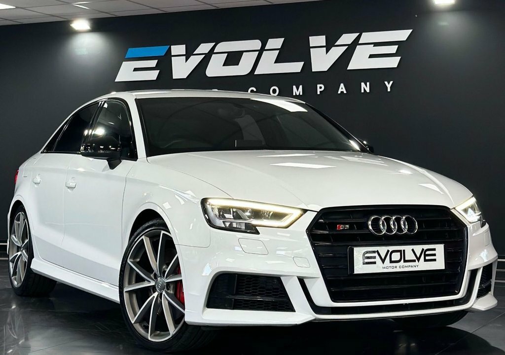 Audi S3 2L Black Edition White