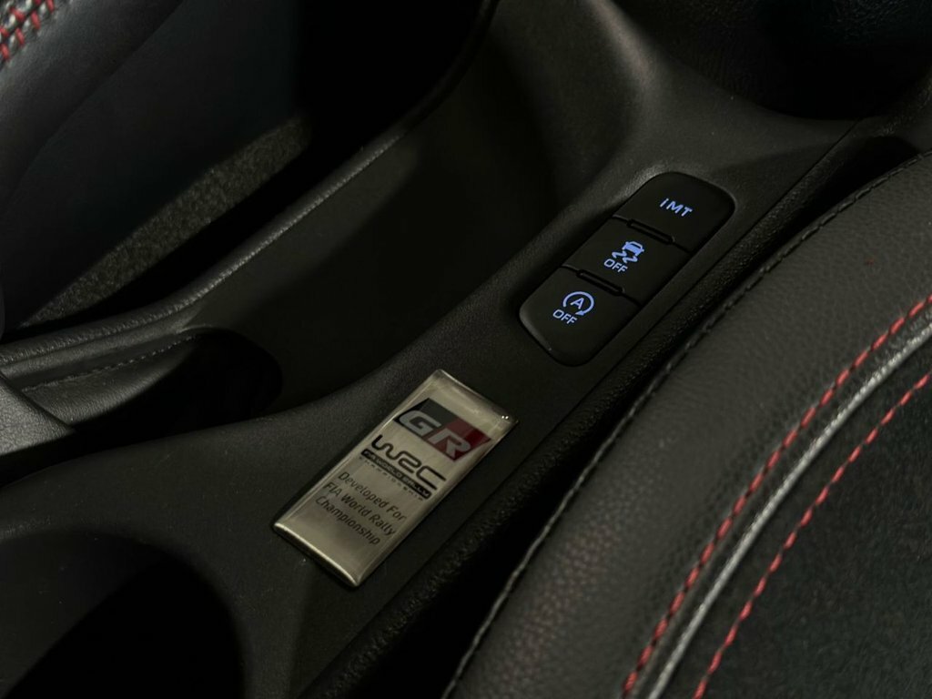 Toyota Yaris 1.5 Hybrid Gr-sport Cvt Grey #21