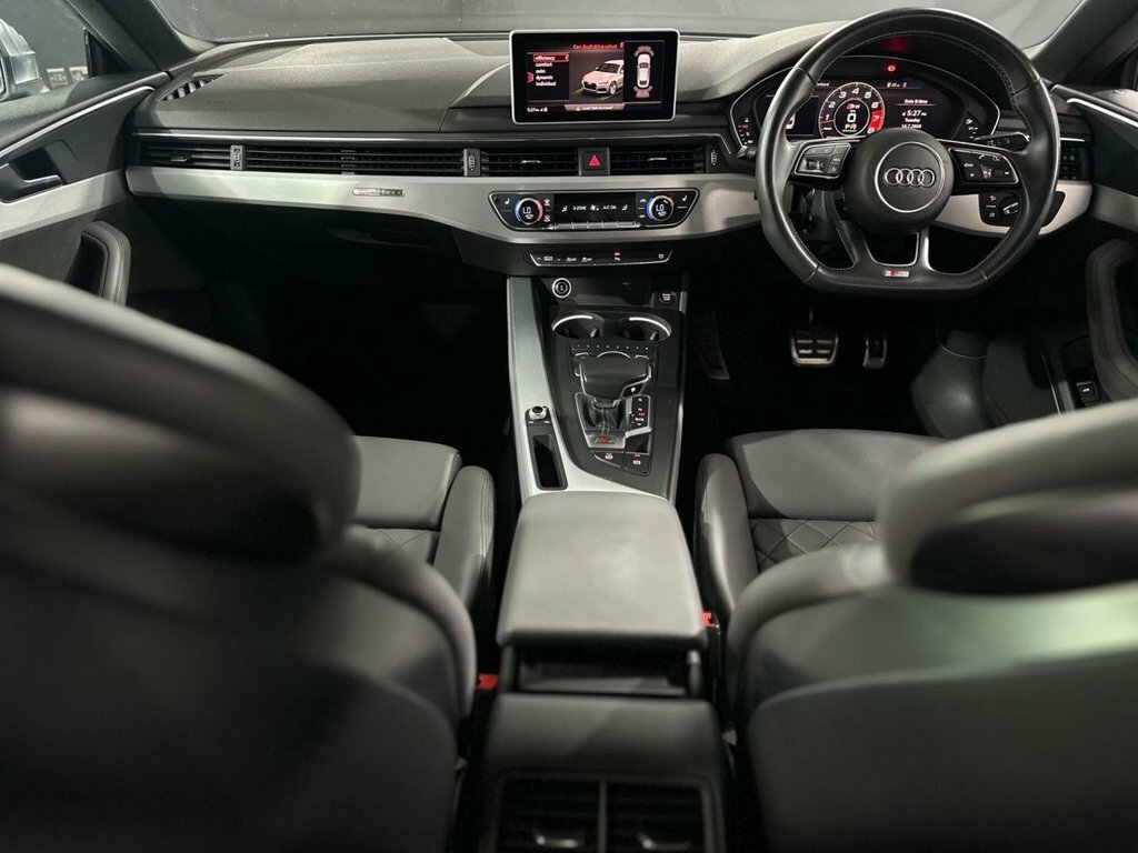 Audi S5 Hatchback Black #3