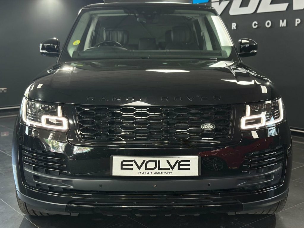 Land Rover Range Rover 3L Autobiography 5dr Black #4