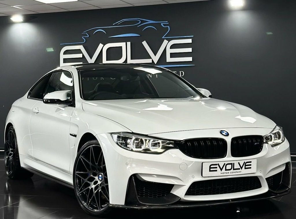 BMW M4 3L Competition White