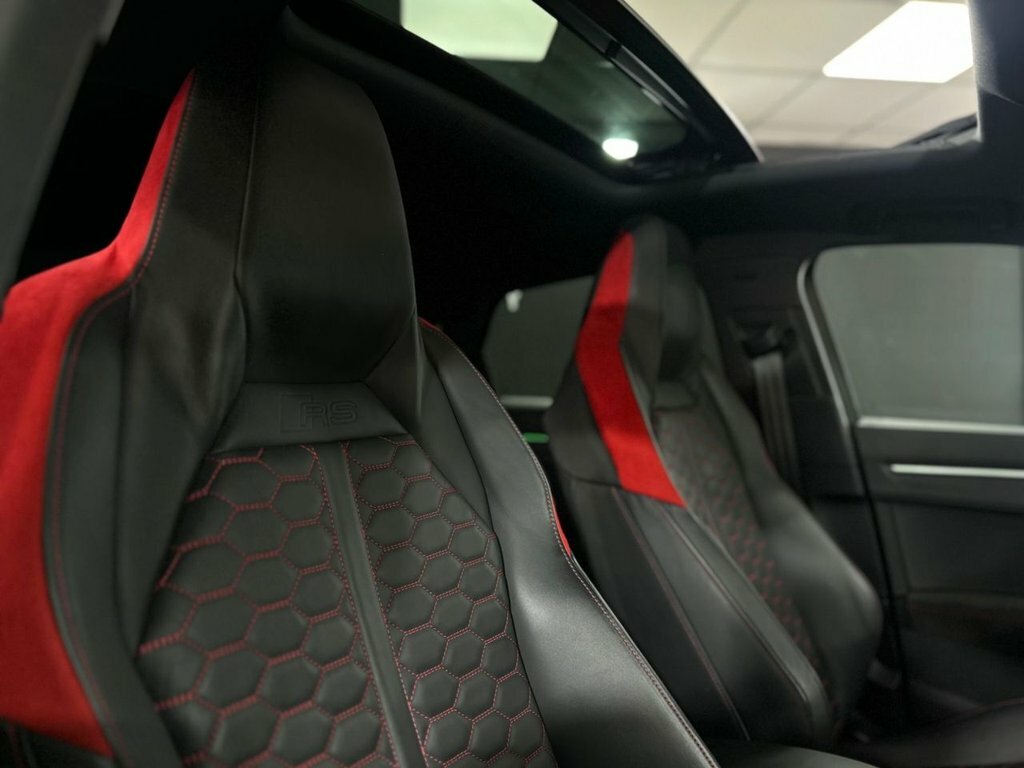 Audi RS Q3 Vorsprung Black #17