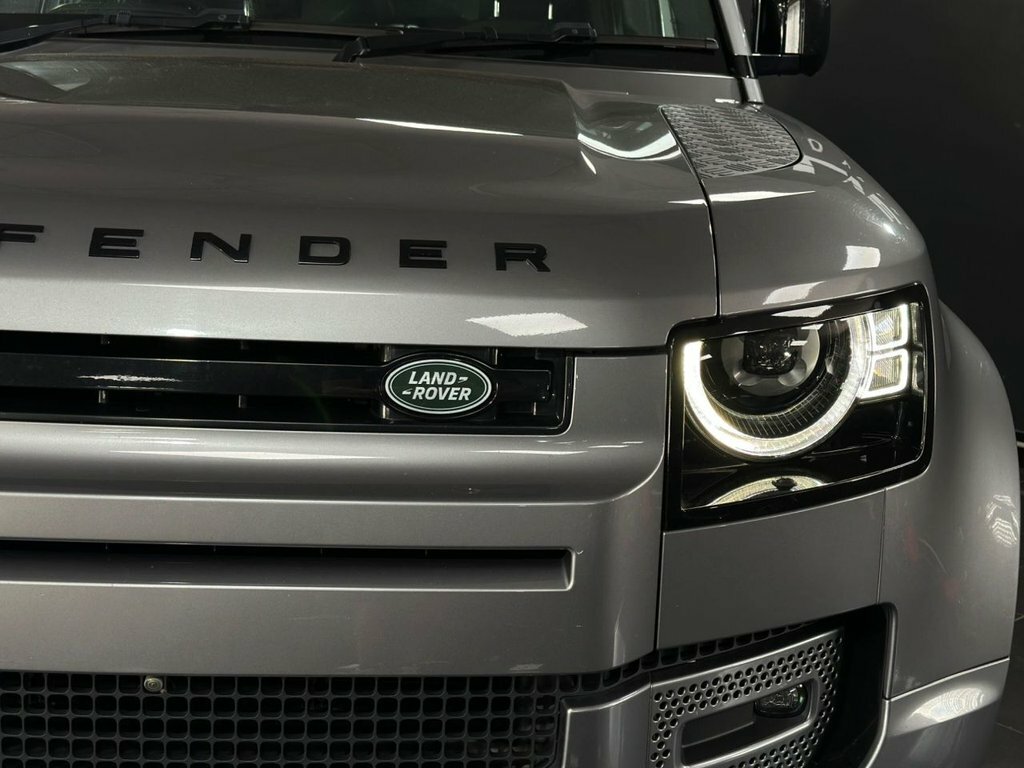Land Rover Defender 110 2L Se Grey #6