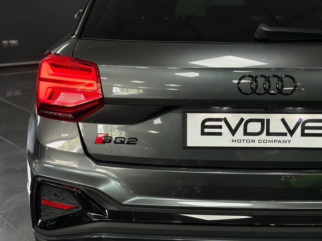 Audi SQ2 Black Edition Tfsi 300 Ps S Tronic Blue #7