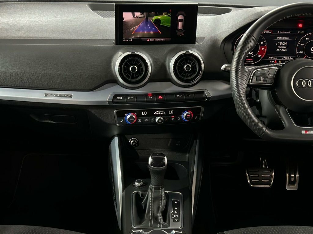 Audi SQ2 Black Edition Tfsi 300 Ps S Tronic Blue #18