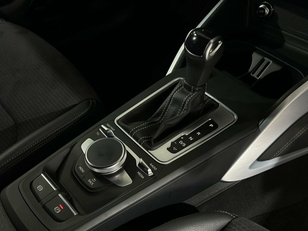 Audi SQ2 Black Edition Tfsi 300 Ps S Tronic Blue #23