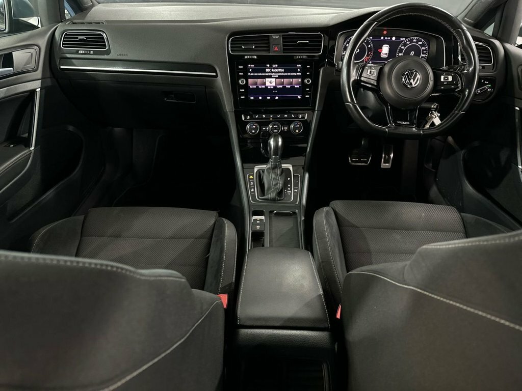 Volkswagen Golf 2L R VL19ESF Black #3