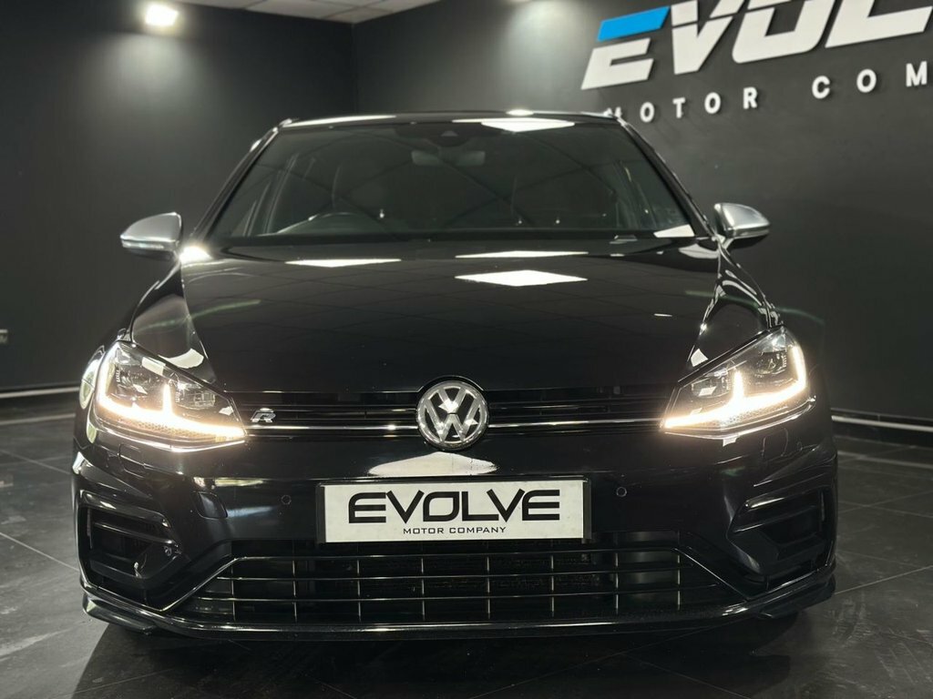 Volkswagen Golf 2L R VL19ESF Black #4