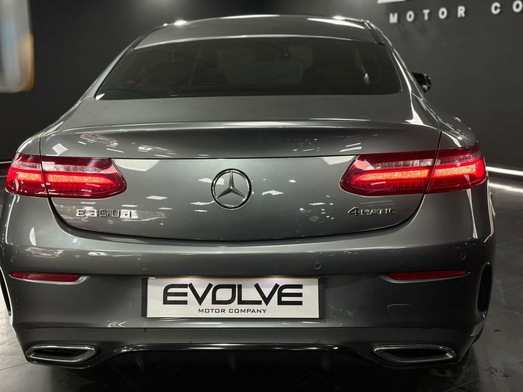 Mercedes-Benz E Class 3L Amg Line Grey #5