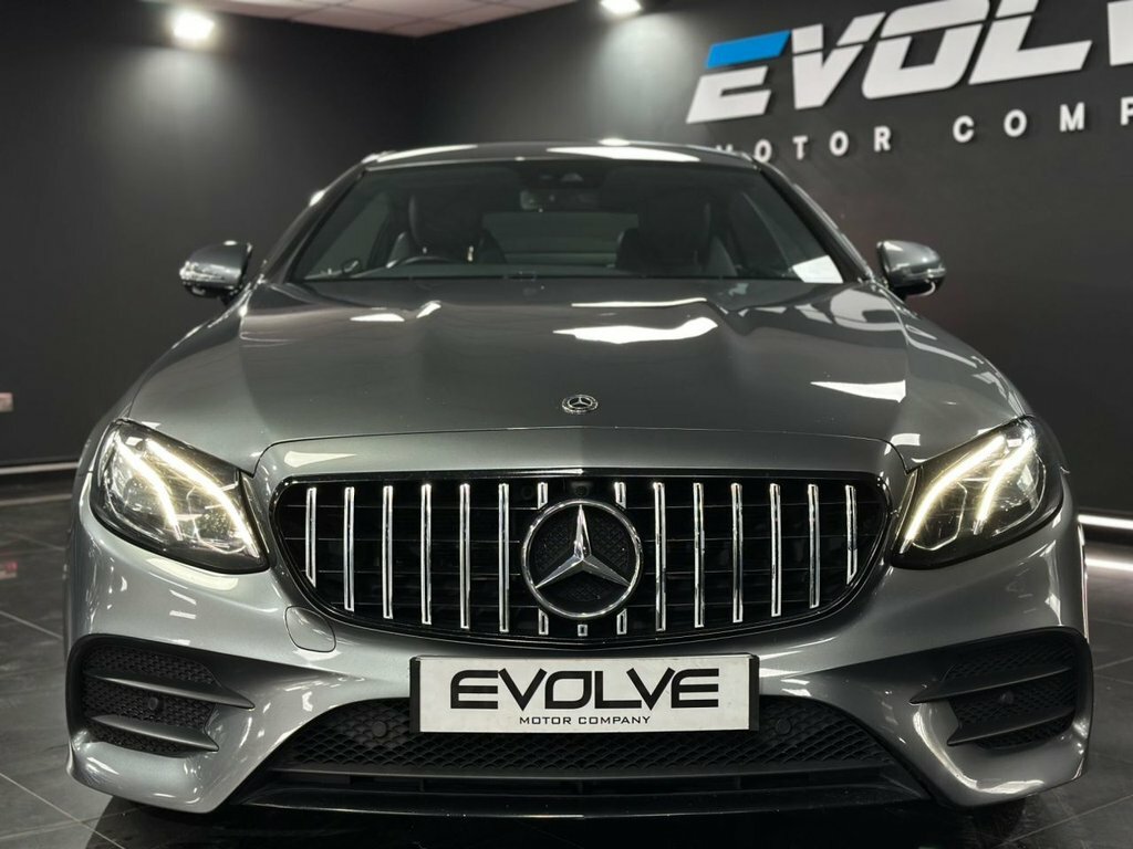 Mercedes-Benz E Class 3L Amg Line Grey #4