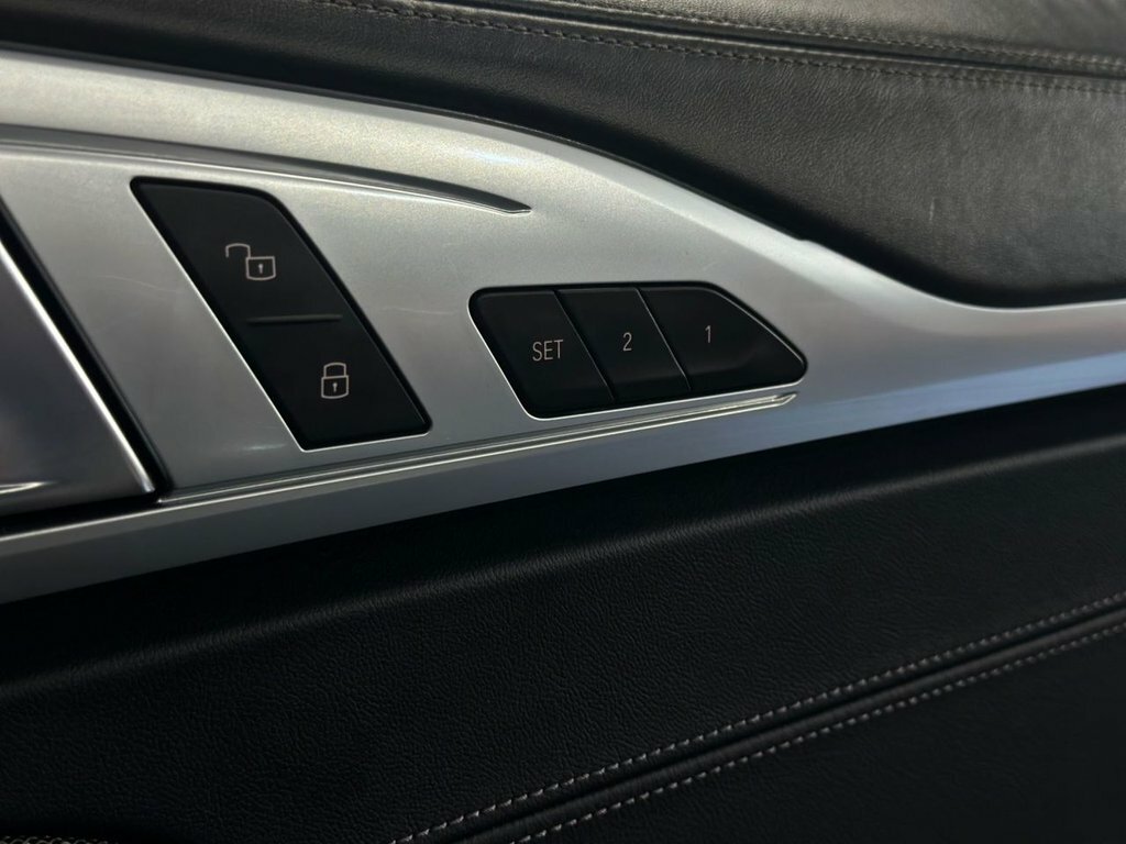 BMW 8 Series Gran Coupe 840D Xdrive Blue #28