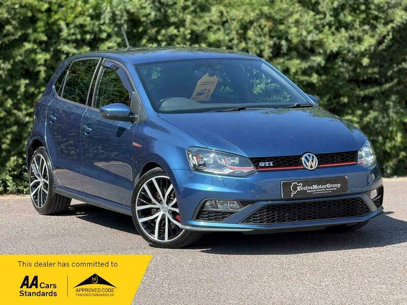 Volkswagen Polo 1.8 Tsi Bluemotion Tech Blue