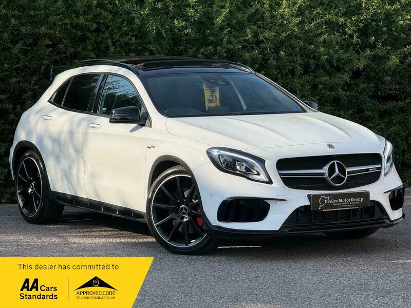 Mercedes-Benz C Class 2.0 Gla45 Amg Premium White