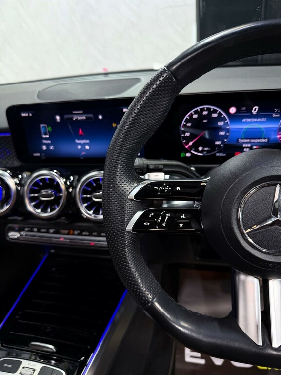 Mercedes-Benz GLB Class 200 Amg Line Premium Plus 7G-tronic Estate Grey #35