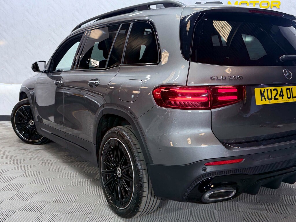 Mercedes-Benz GLB Class 200 Amg Line Premium Plus 7G-tronic Estate Grey #70