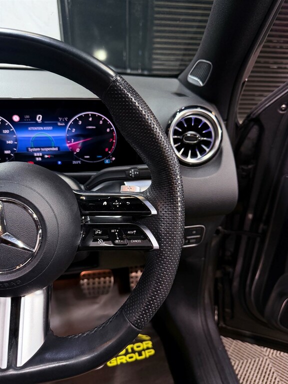 Mercedes-Benz GLB Class 200 Amg Line Premium Plus 7G-tronic Estate Grey #36
