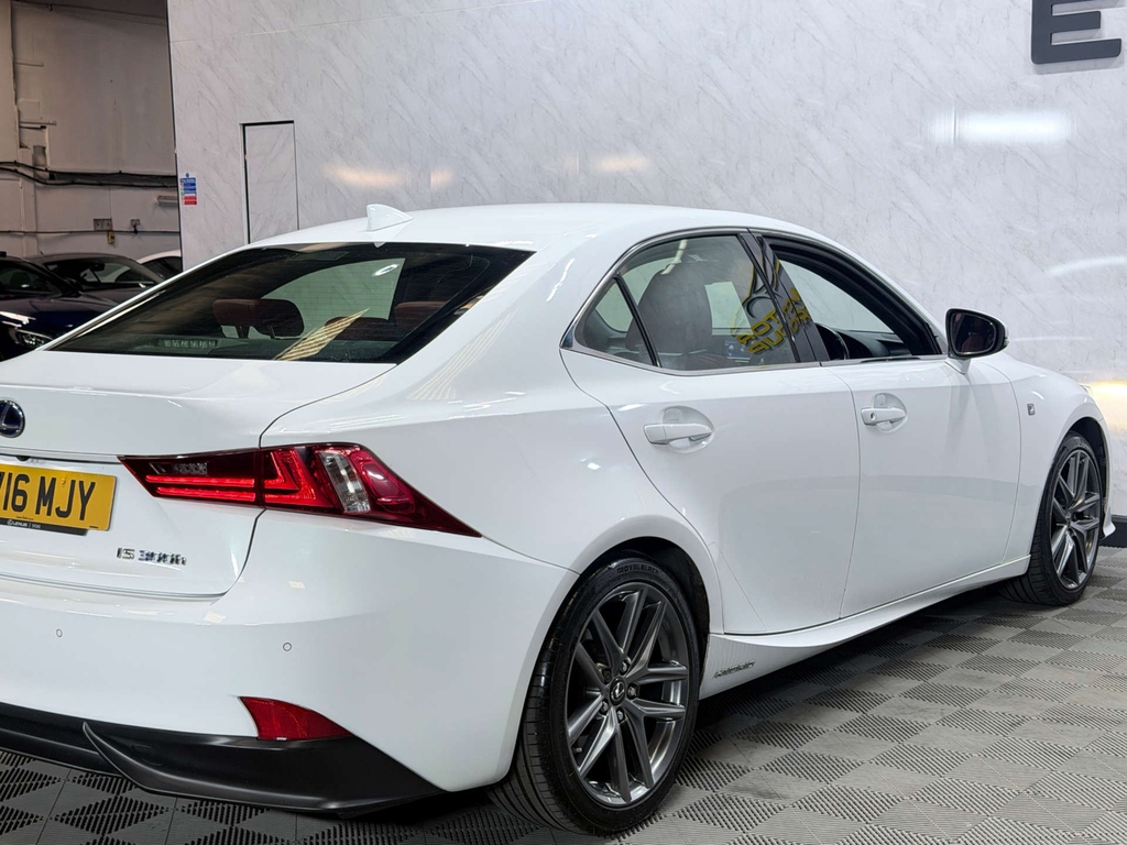Lexus IS 2.5 300H F Sport Saloon Hybrid E Cvt Eu White #73