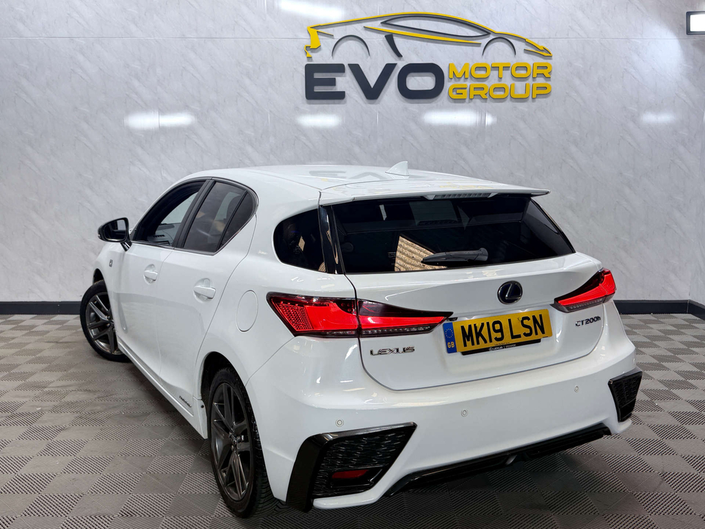Lexus CT F Sport Cvt #2