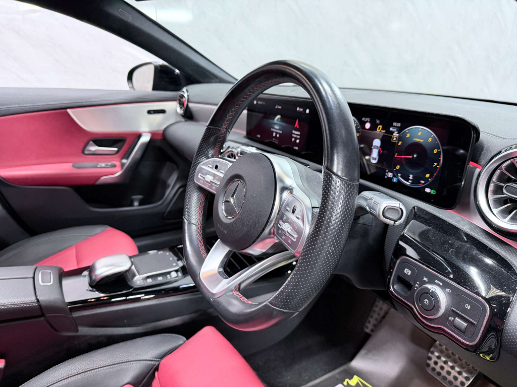 Mercedes-Benz CLA Class Mercedes-benz Cla Amg Shooting Brake Cla 35 Premiu White #46