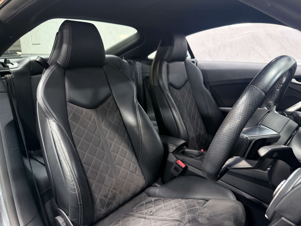 Audi TT Grey #32