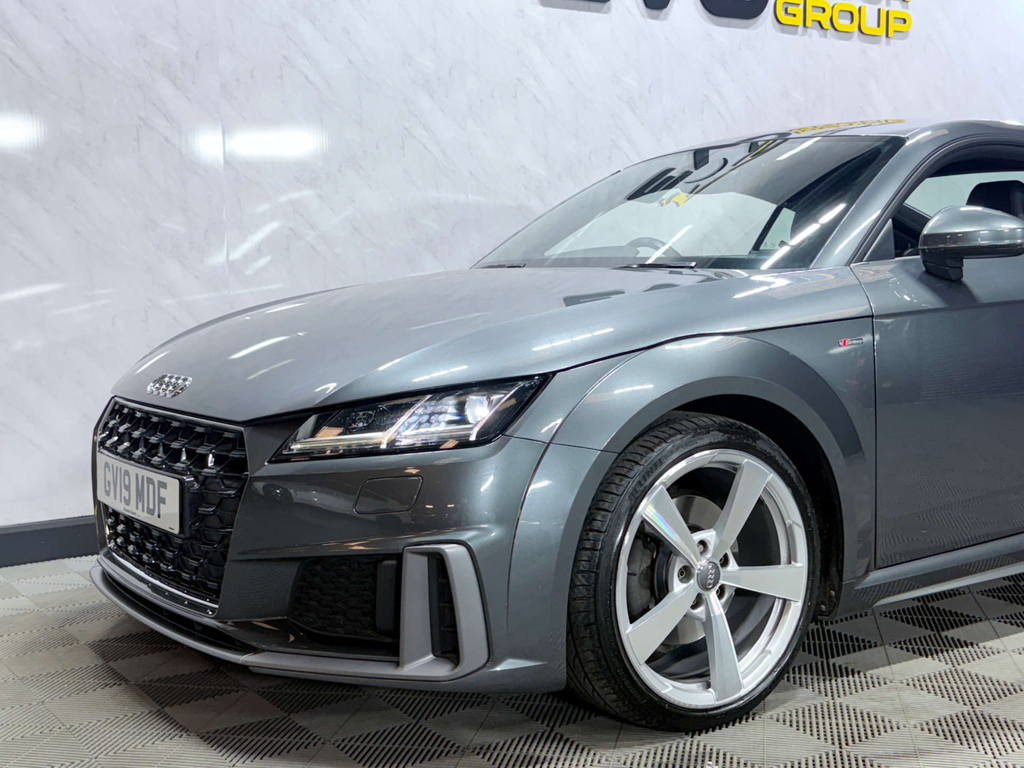 Audi TT Grey #15