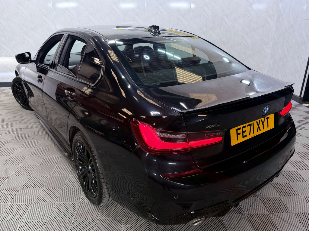 BMW 3 Series 320I Se Step Black #65
