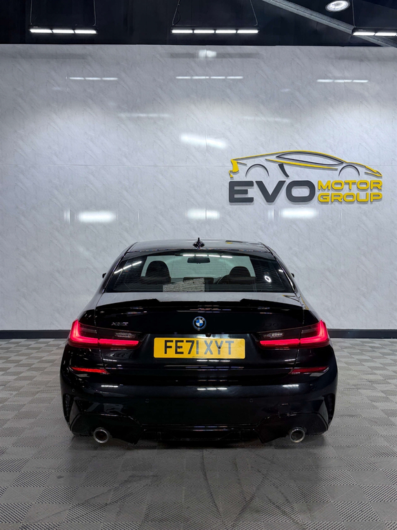 BMW 3 Series 320I Se Step Black #75