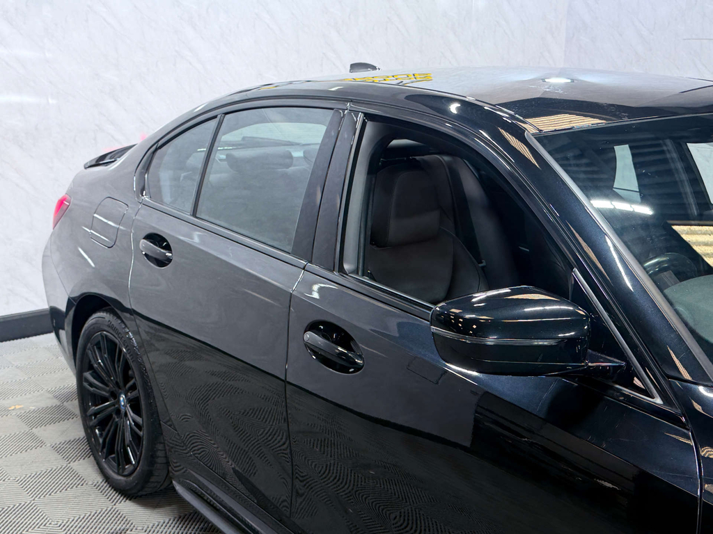 BMW 3 Series 320I Se Step Black #9