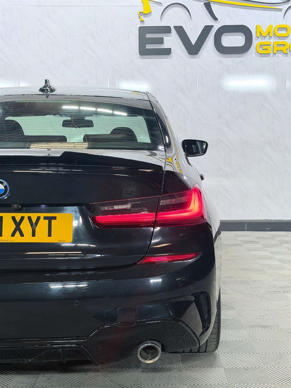 BMW 3 Series 320I Se Step Black #69