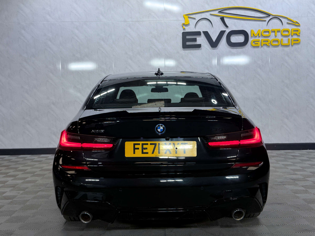 BMW 3 Series 320I Se Step Black #67