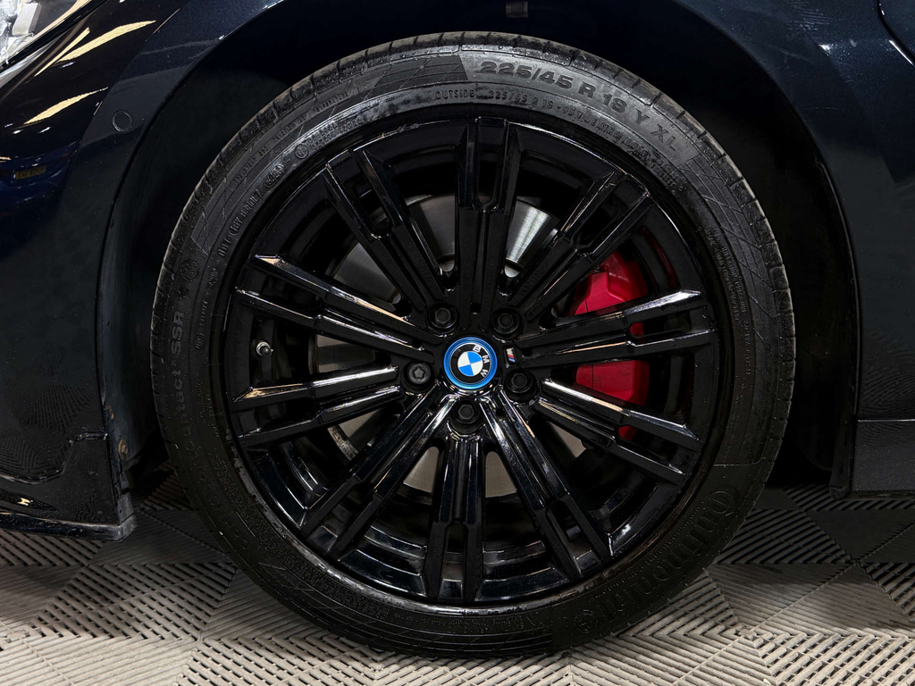 BMW 3 Series 320I Se Step Black #30