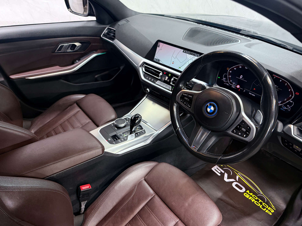 BMW 3 Series Xdrive M Sport 4Wd #3
