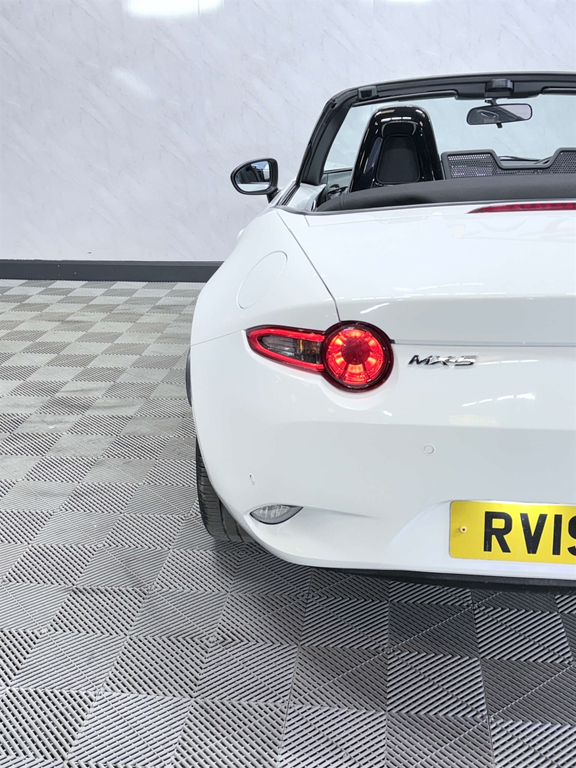 Mazda MX-5 1.5 130 Sport Nav White #24