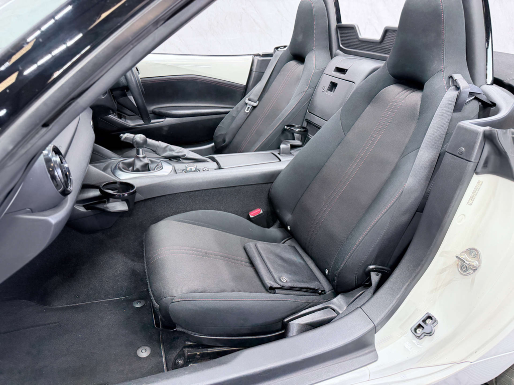 Mazda MX-5 1.5 130 Sport Nav White #18