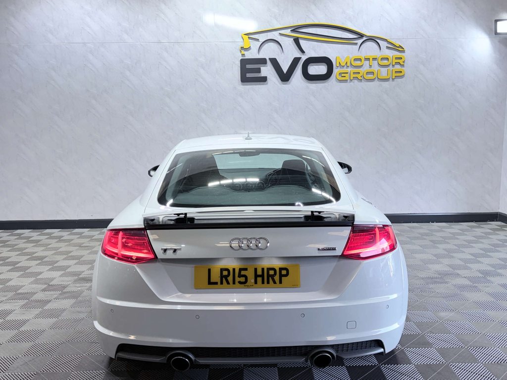 Audi TT 2.0 Tdi Ultra Sport Red #20