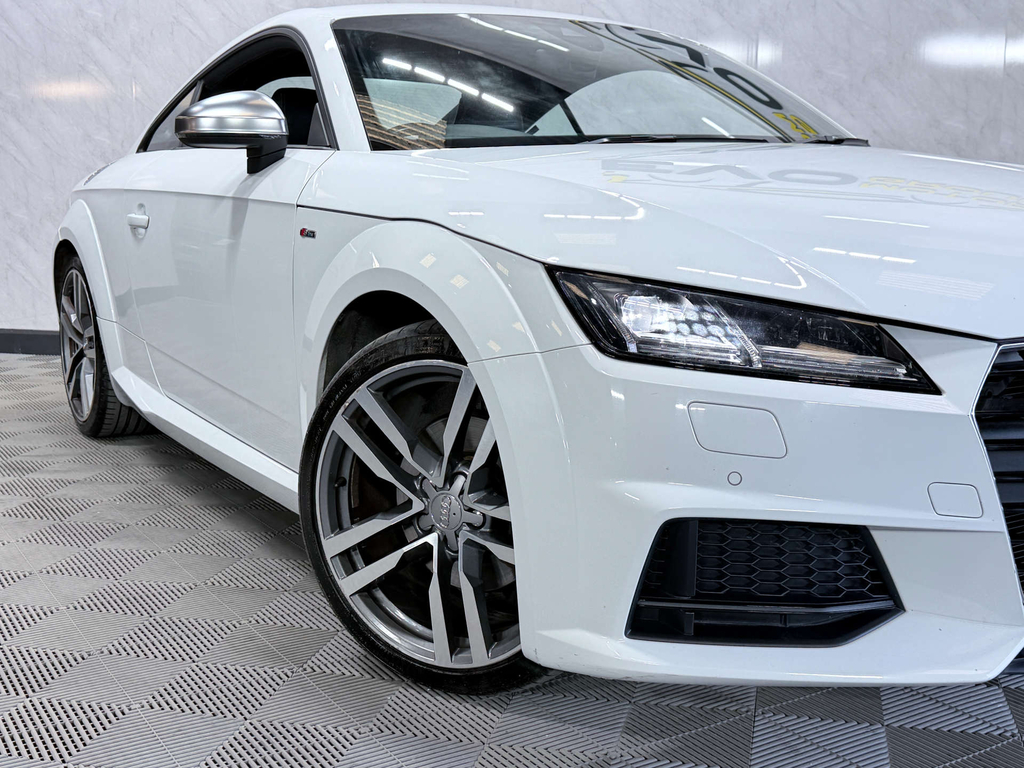 Audi TT 2.0 Tdi Ultra Sport Red #48