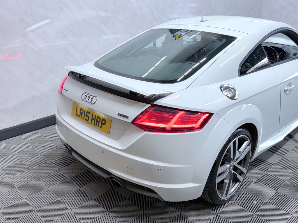 Audi TT 2.0 Tdi Ultra Sport Red #33